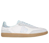 WHITE / LIGHT BLUE,6.0,Medium