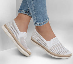 Skechers Online | Women BOBS Flexpadrille LO -So Chic