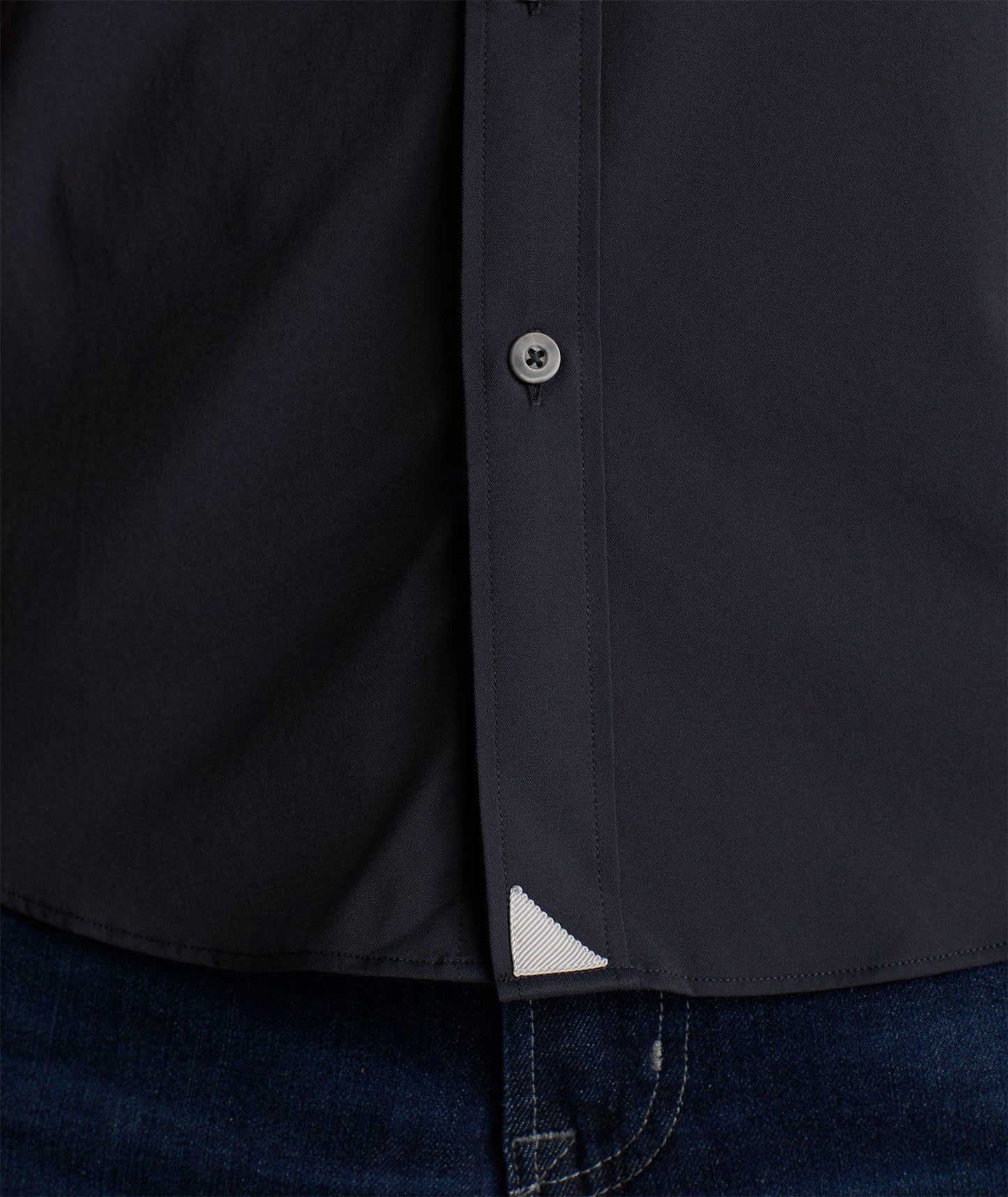 UNTUCKit Performance Short-Sleeve Gironde Shirt Black