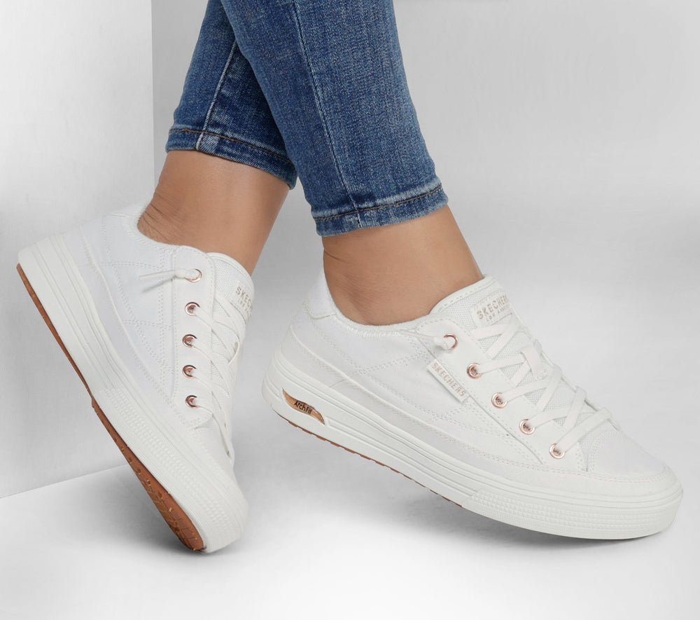 Skechers Discount | Women Arch Fit Arcade - Meet Ya There