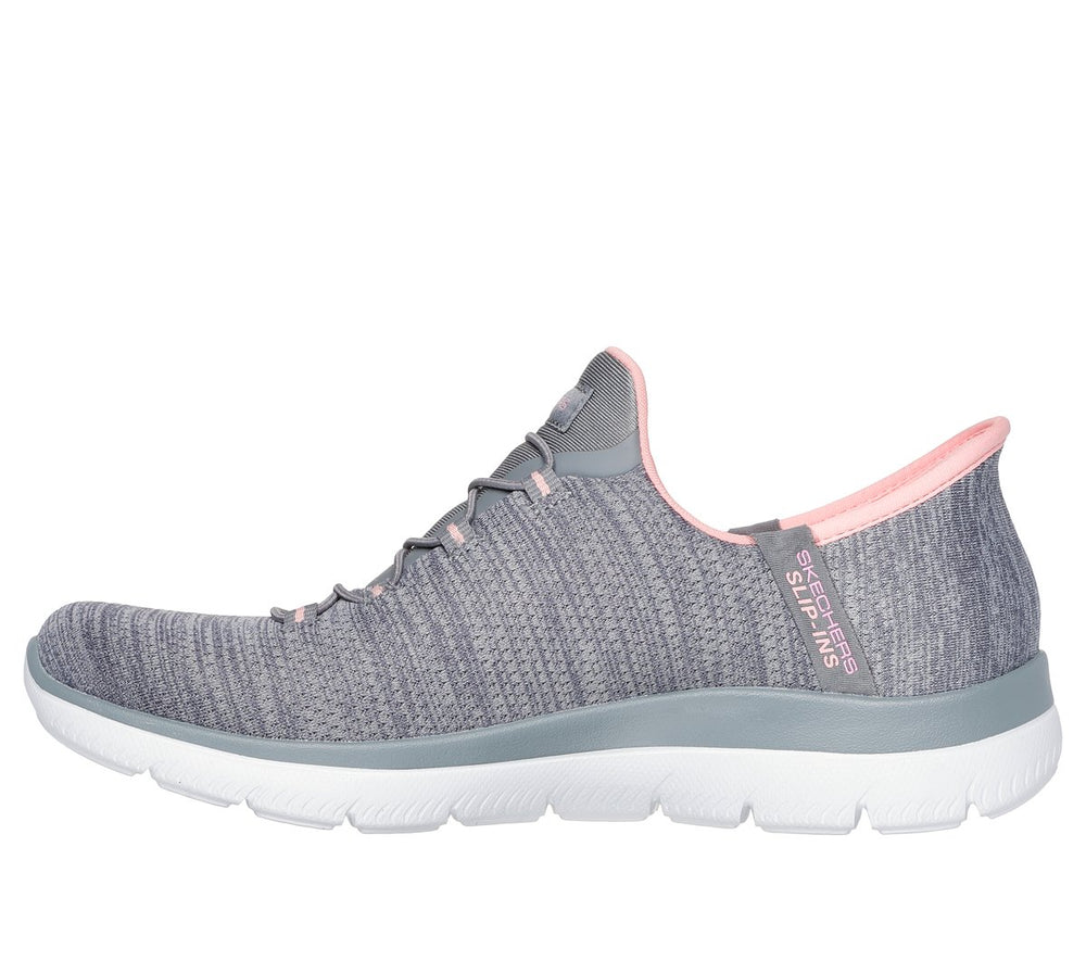 Skechers Online | Women Slip-ins: Summits - Everyday Set