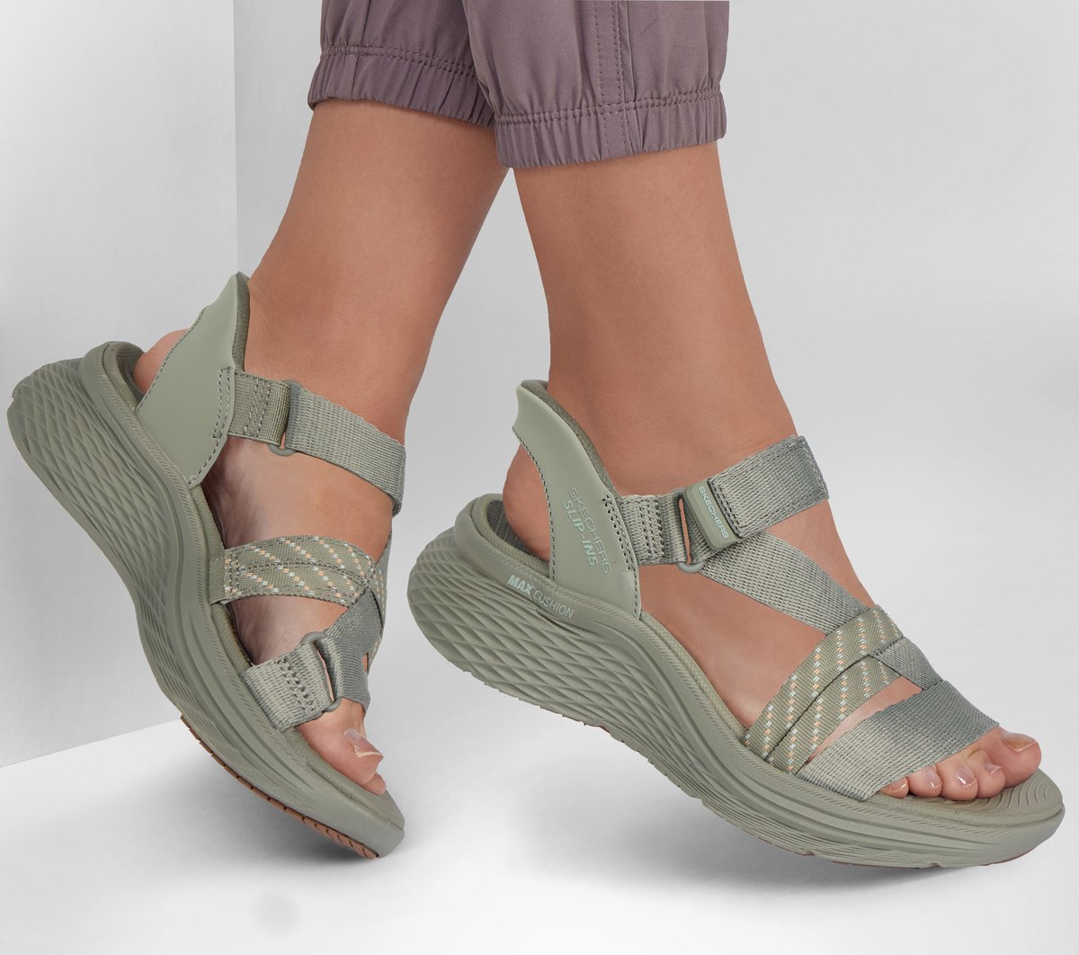Skechers Discount | Women Slip-ins: Max Cushioning Elite 2.0 Sandal - Emery