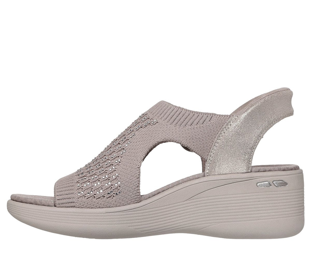 Skechers Online | Women Slip-ins Martha Stewart: Pier-Lite - Park Path