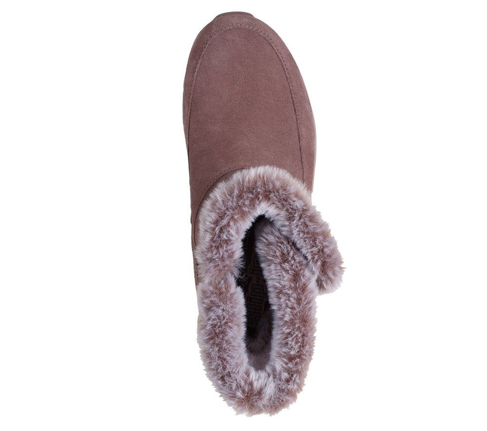 Skechers Sale | Women Slip-ins: Glide-Step Pro Boot - Cozy Wish