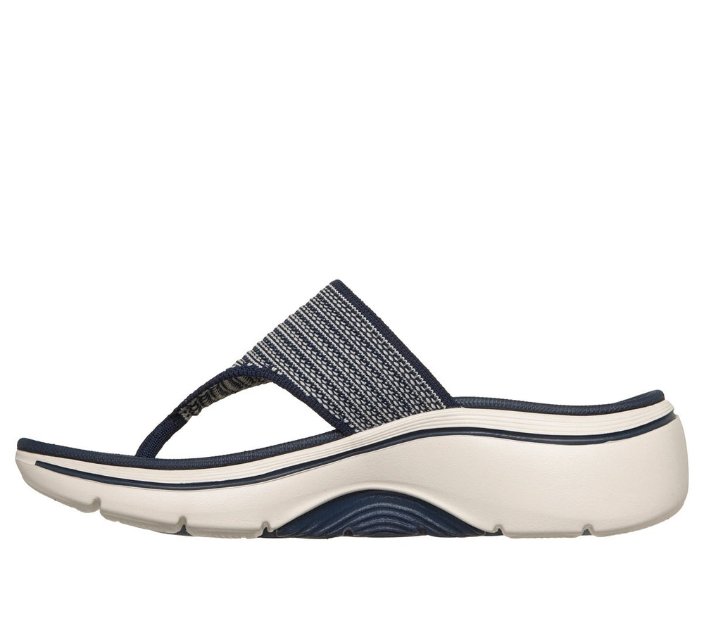 Skechers US | Women|New Arrivals GO WALK Arch Fit 2.0 Sandal -Resort Day