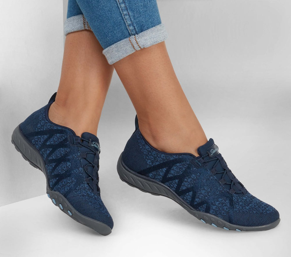 Skechers Outlet | Women Relaxed Fit: Breathe-Easy - Infi-Knity