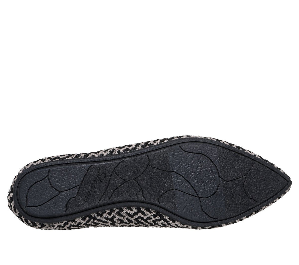 Skechers Online | Women Cleo Point - Chic Allure