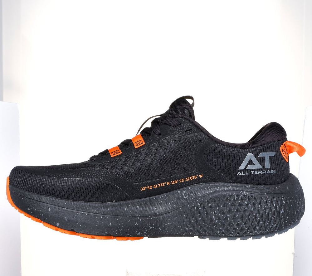 Skechers Online | Men GO RUN Supersonic Max A/T