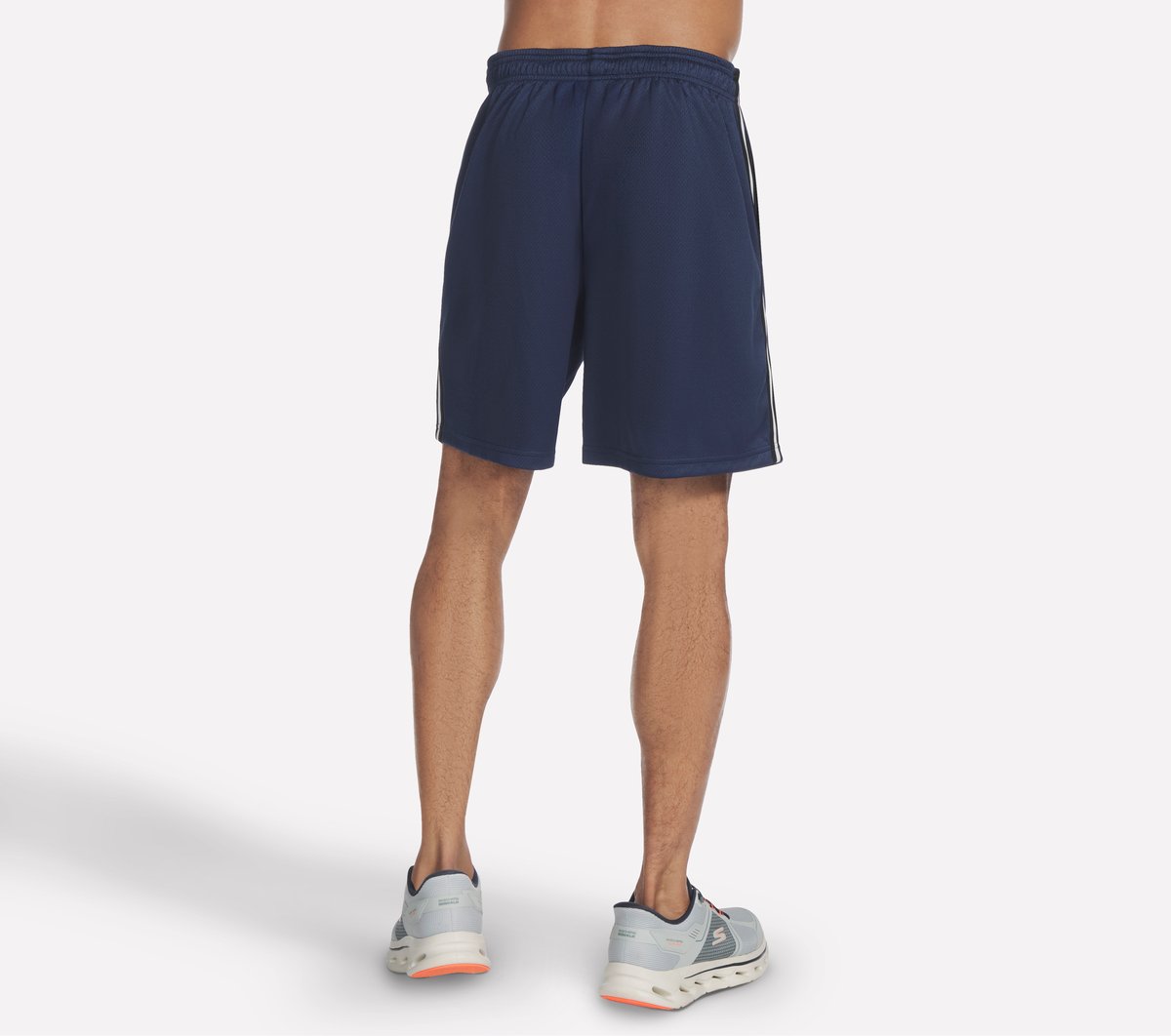 Skechers US | Men Hoops 7 Inch Colorblocked Short