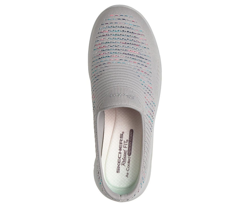 Skechers Discount | New Arrivals Relaxed Fit: Easy Going - Clear Days