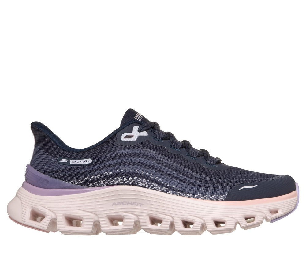 Skechers US | New Arrivals Slip-ins: Arch Fit Glide-Step Wave