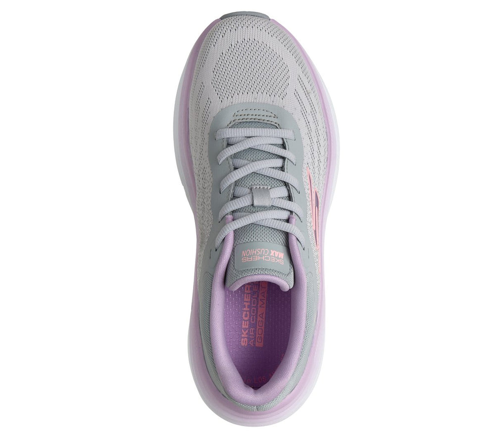 Skechers On sale | New Arrivals Max Cushioning Endeavour - Ardena