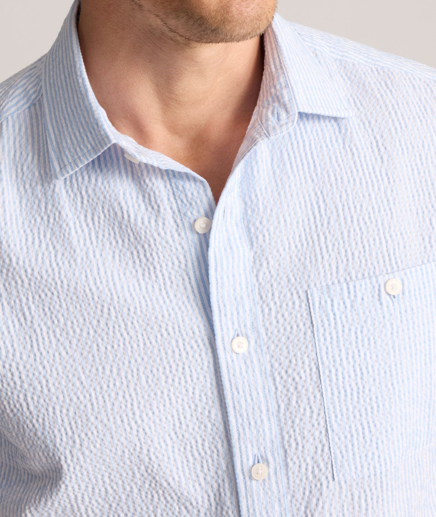 UNTUCKit Performance Seersucker Short-Sleeve Shirt Light Blue & White Stripe | Forbes