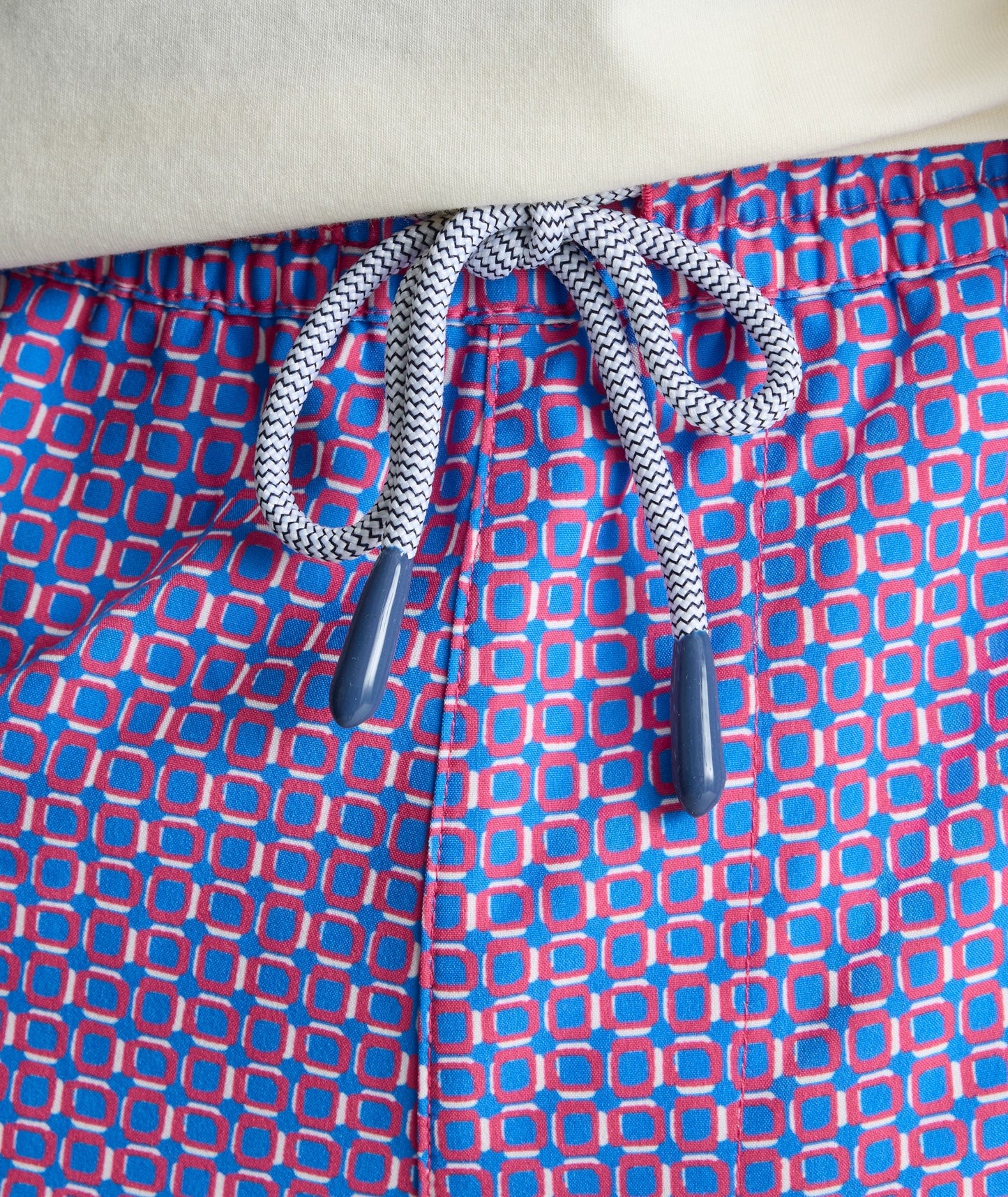 UNTUCKit Beyond Shorts Red & Blue Print