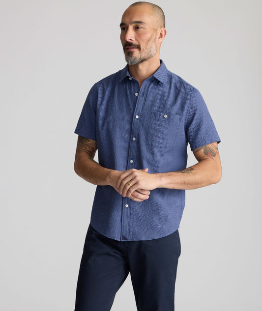 UNTUCKit Performance Seersucker Short-Sleeve Shirt Tonal Navy Stripe
