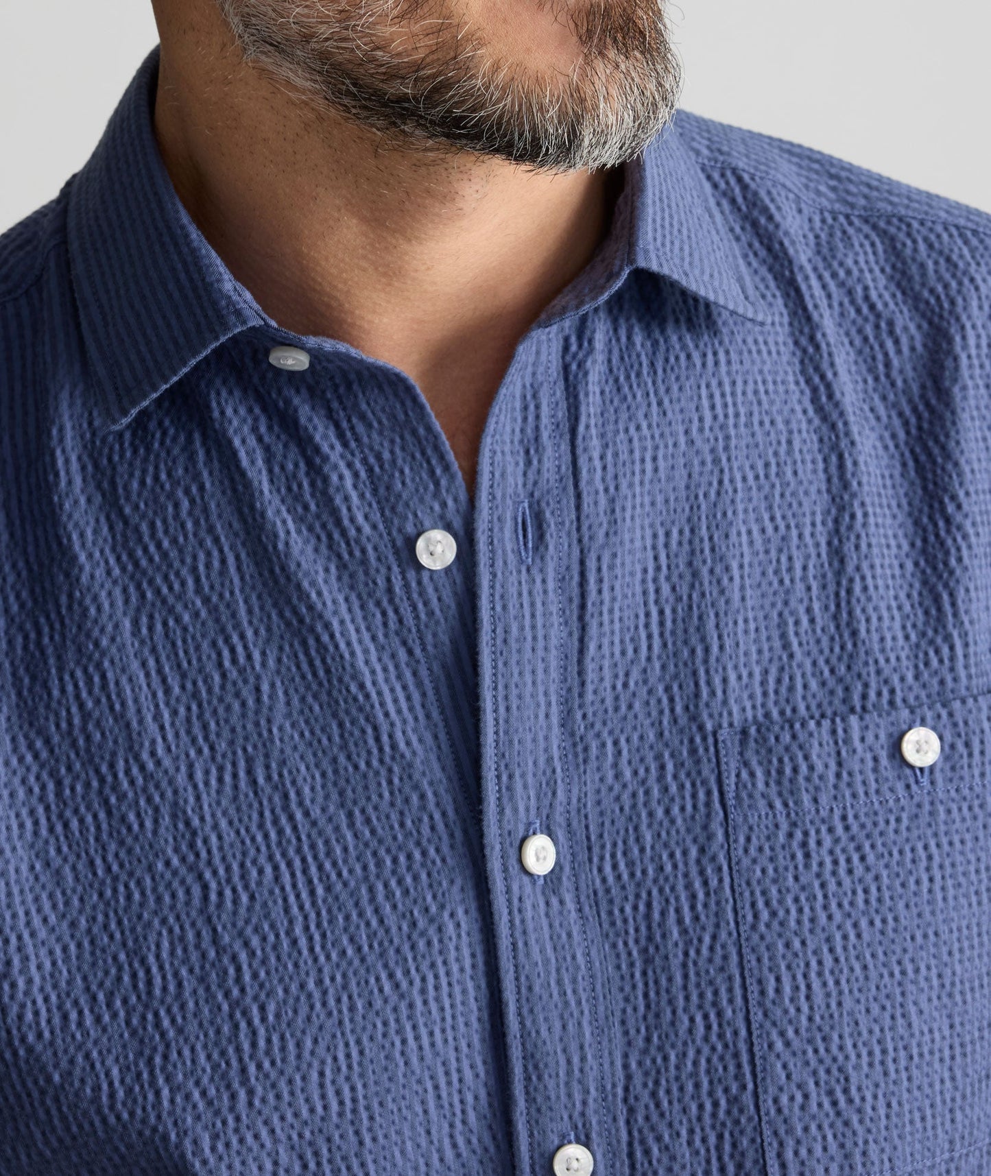 UNTUCKit Performance Seersucker Short-Sleeve Shirt Tonal Navy Stripe
