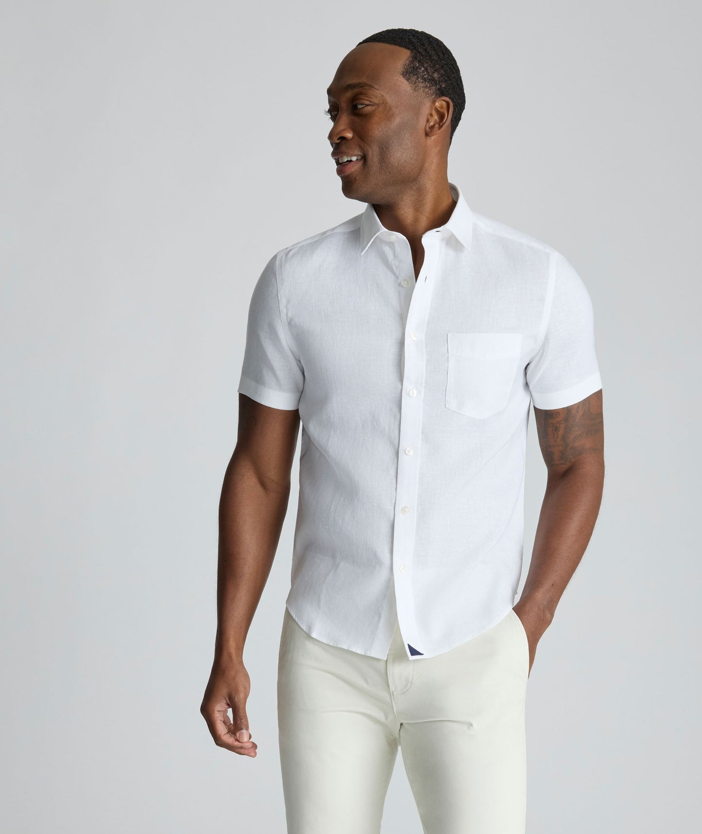 UNTUCKit Wrinkle-Resistant Linen Short-Sleeve Cameron Shirt White