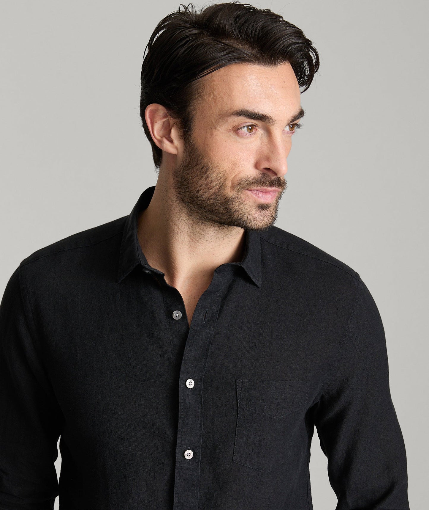 UNTUCKit Wrinkle-Resistant Linen Vin Santo Shirt Black