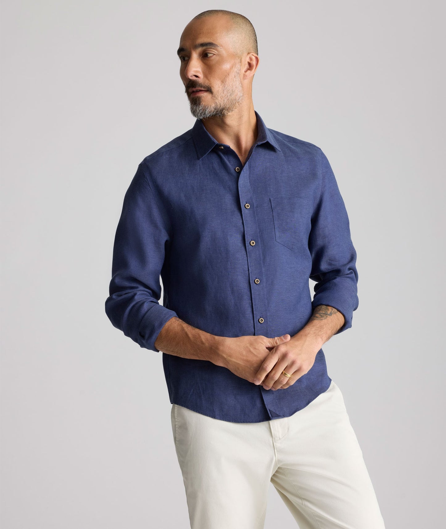 UNTUCKit Wrinkle-Resistant Linen Vin Santo Shirt Navy
