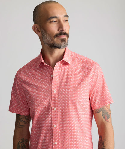 UNTUCKit Performance Short-Sleeve Arundel Shirt Red Crab Print