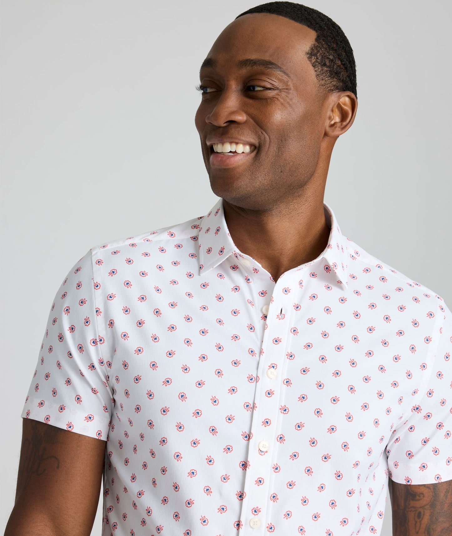 UNTUCKit Performance Short-Sleeve Truesdale Shirt White Floral Print