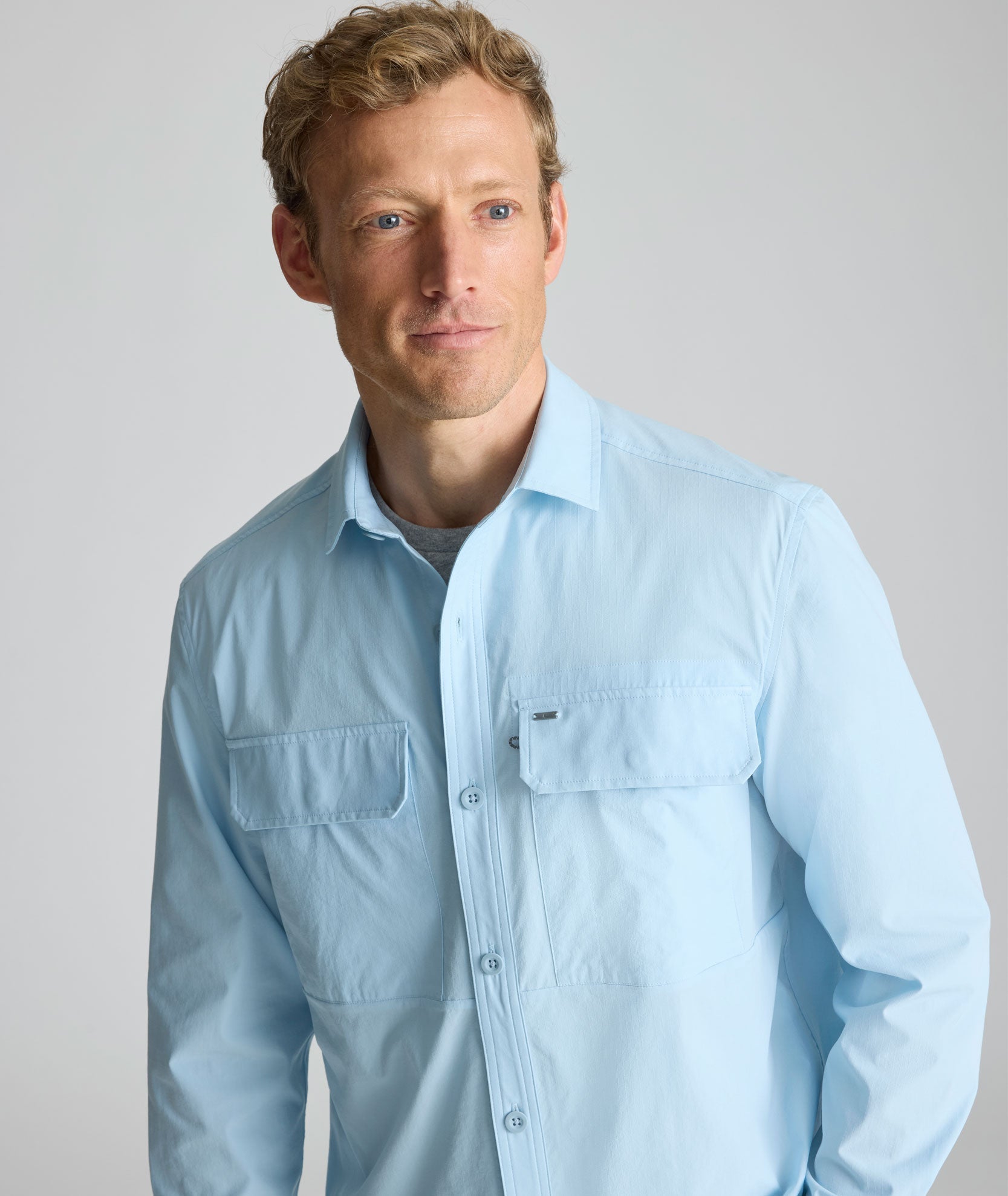 UNTUCKit Performance Fishing Shirt Light Blue