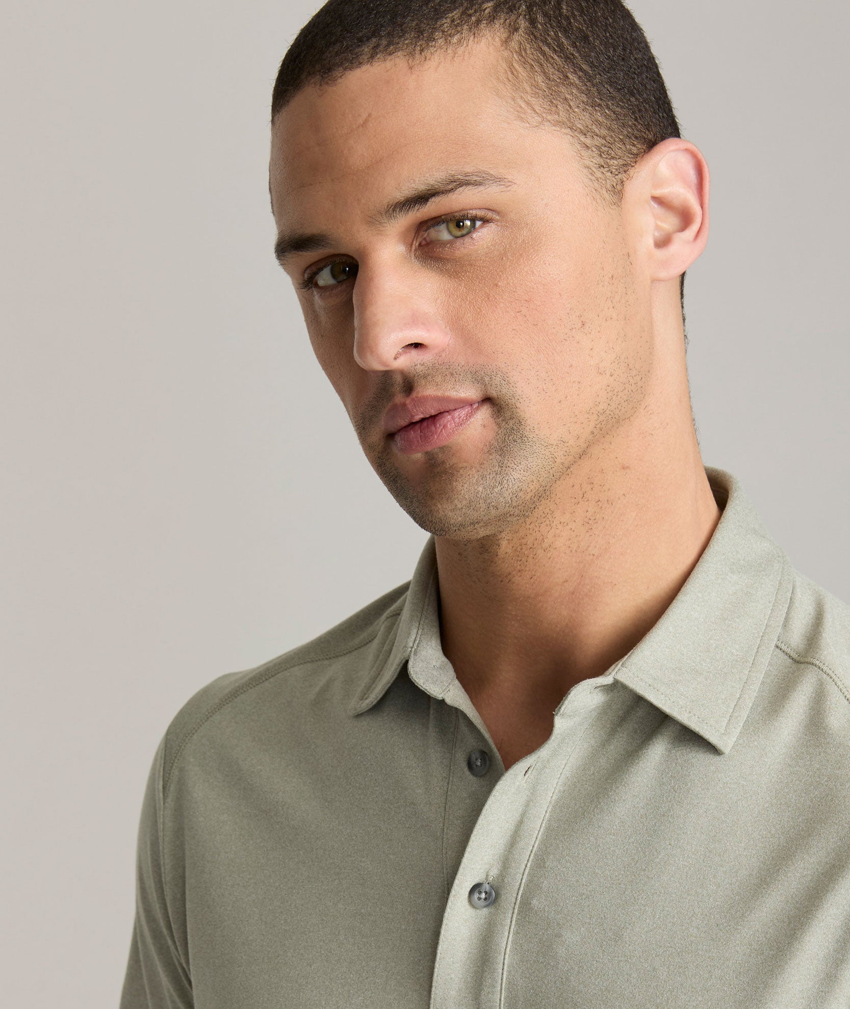 UNTUCKit Performance Polo Moss Green