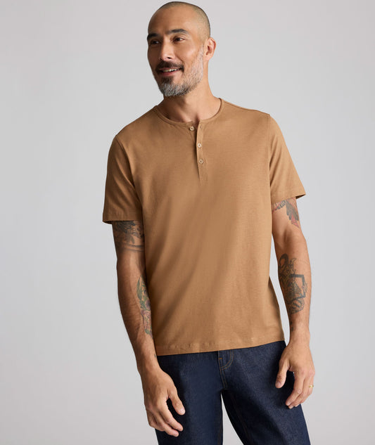 UNTUCKit EcoSoft™ Short-Sleeve Henley Tan