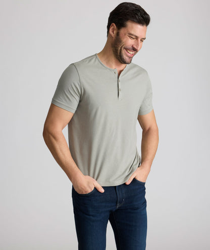 UNTUCKit EcoSoft™ Short-Sleeve Henley Military Green