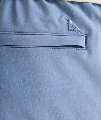 UNTUCKit Beyond Shorts Light Blue