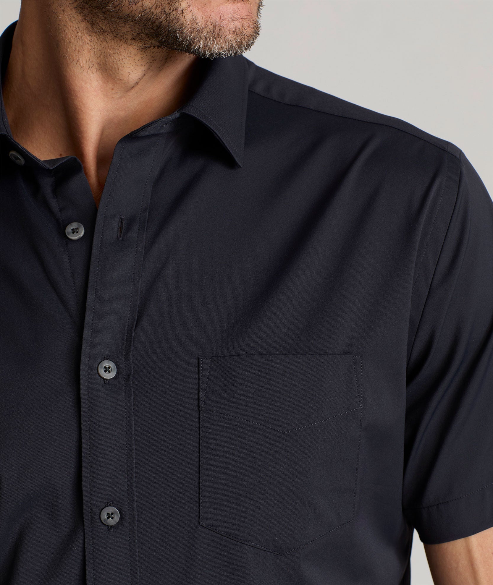 UNTUCKit Performance Short-Sleeve Gironde Shirt Black