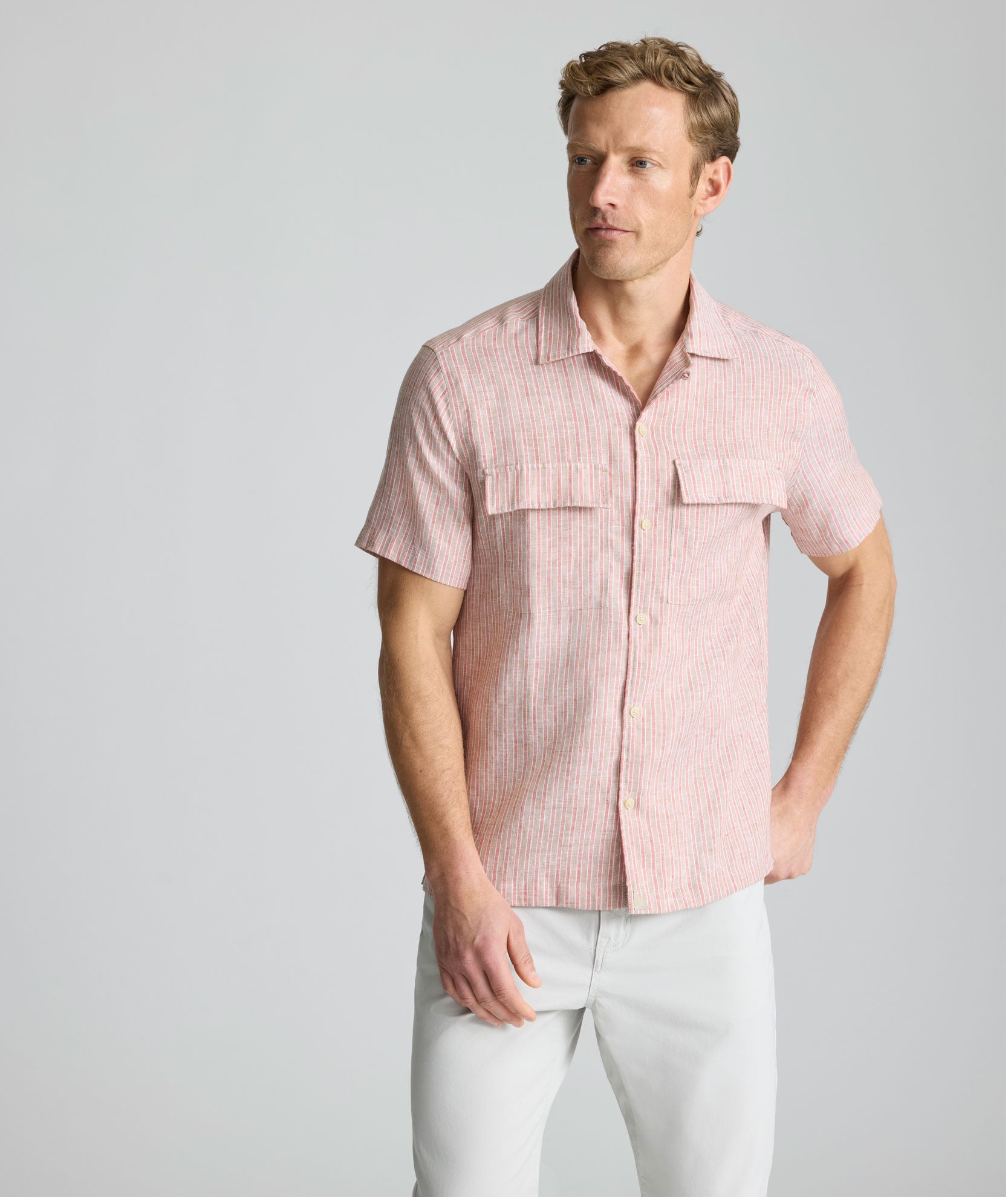 UNTUCKit Wrinkle-Resistant Linen Short-Sleeve Finnegan Shirt Tan