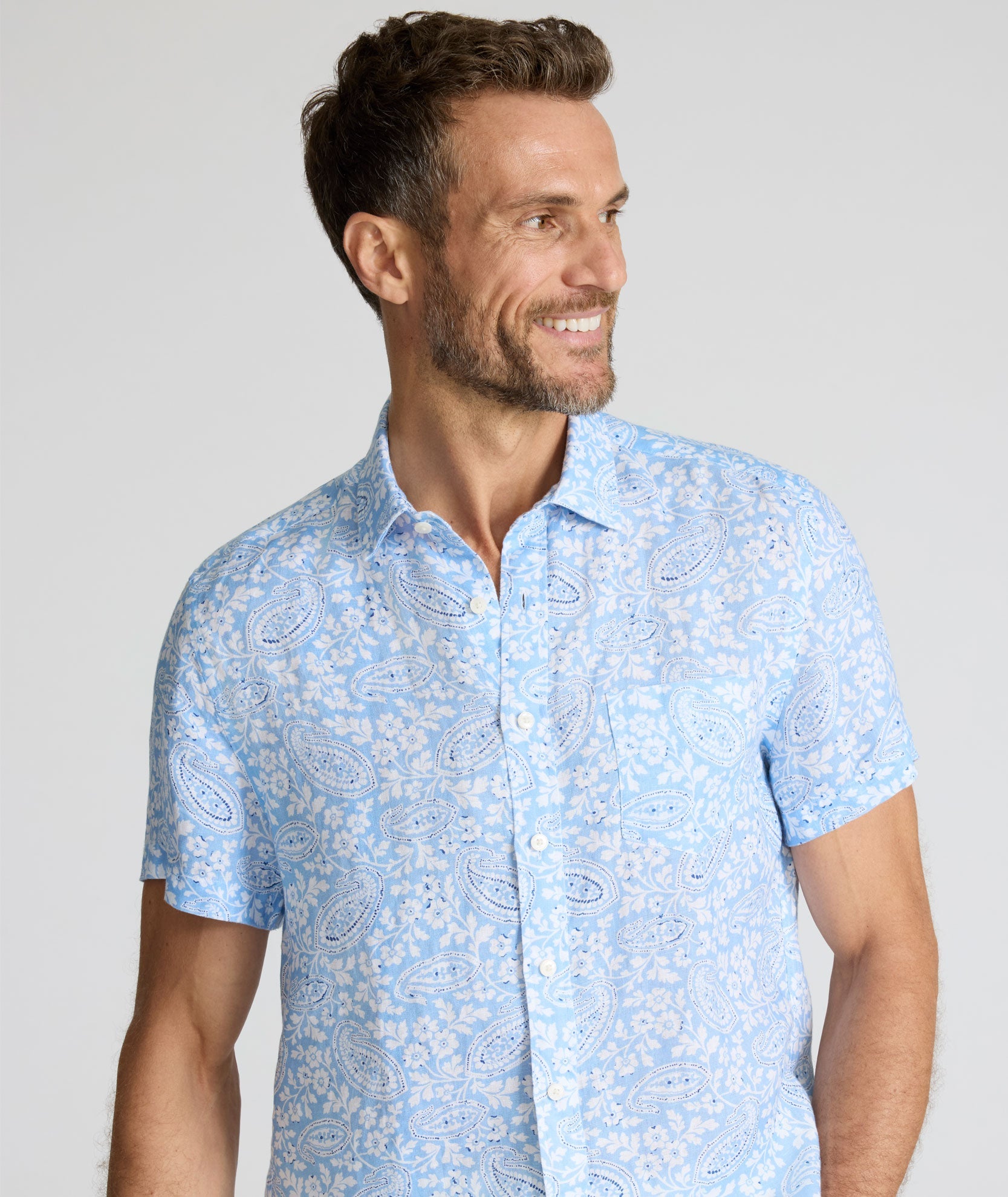 UNTUCKit Linen Short-Sleeve Turner Shirt Blue & White Paisley Print