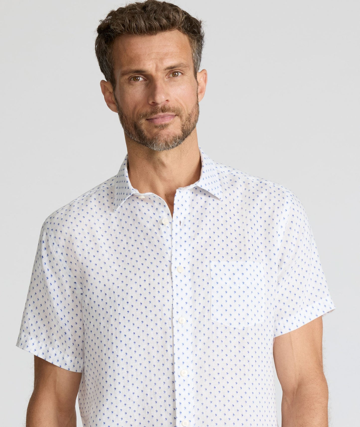 UNTUCKit Linen Short-Sleeve Dixon Shirt  White & Blue Diamond Print