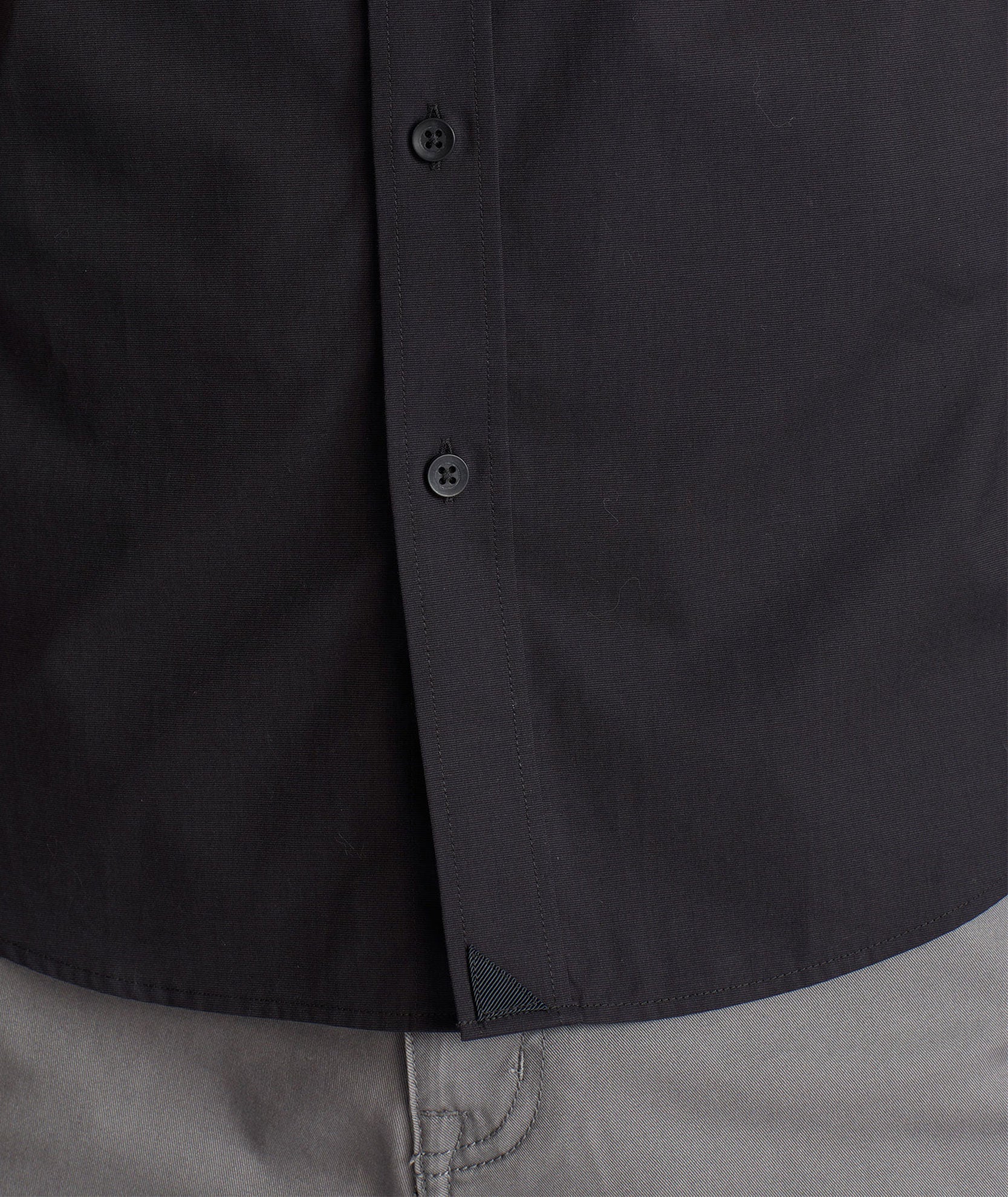 UNTUCKit Classic Short-Sleeve Coufran Shirt Black