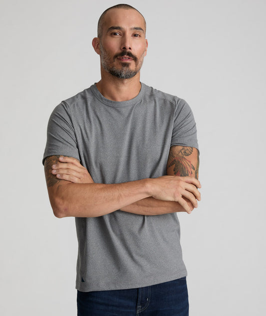 UNTUCKit Performance Tee Gray