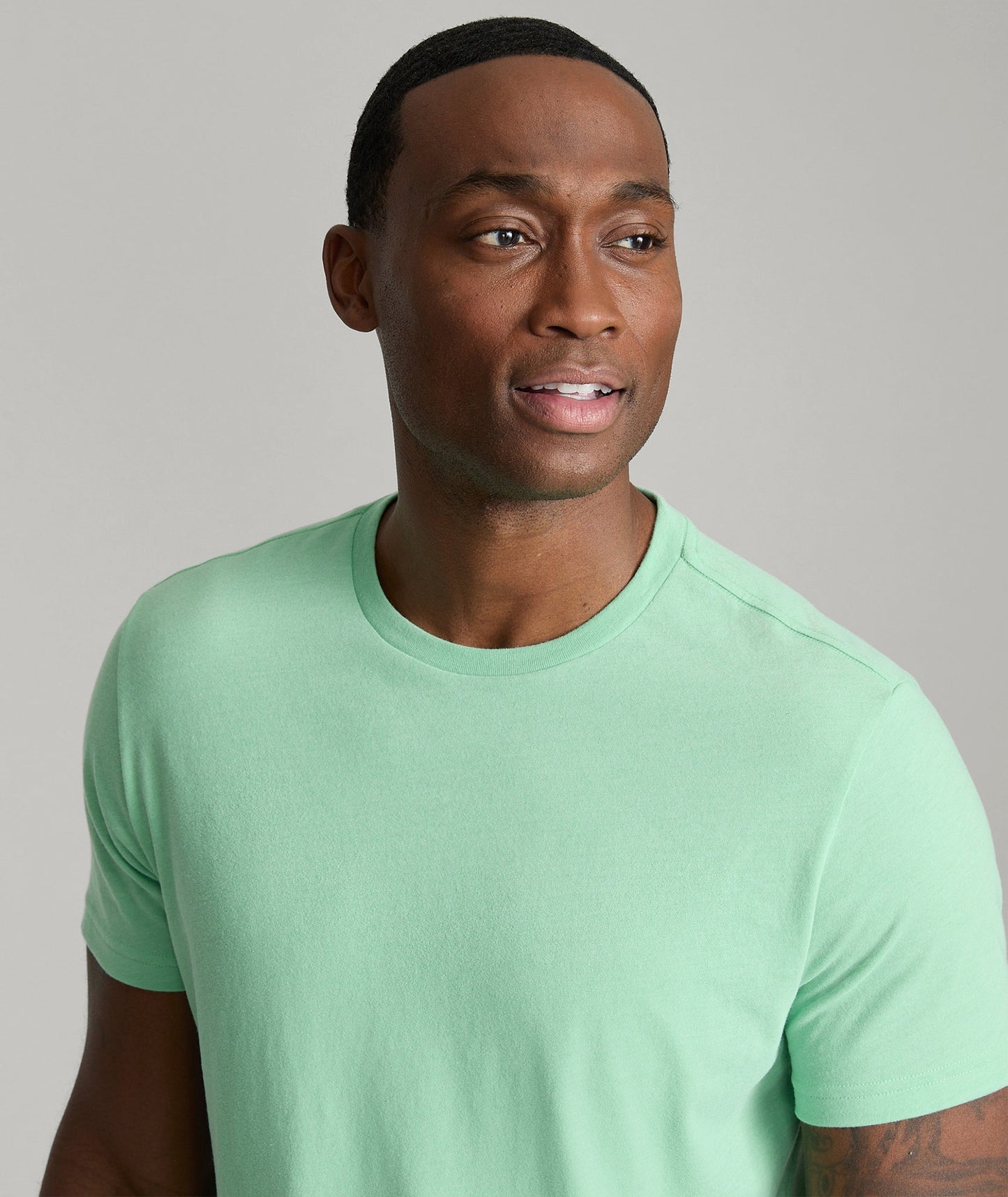 UNTUCKit Ultrasoft Tee Green