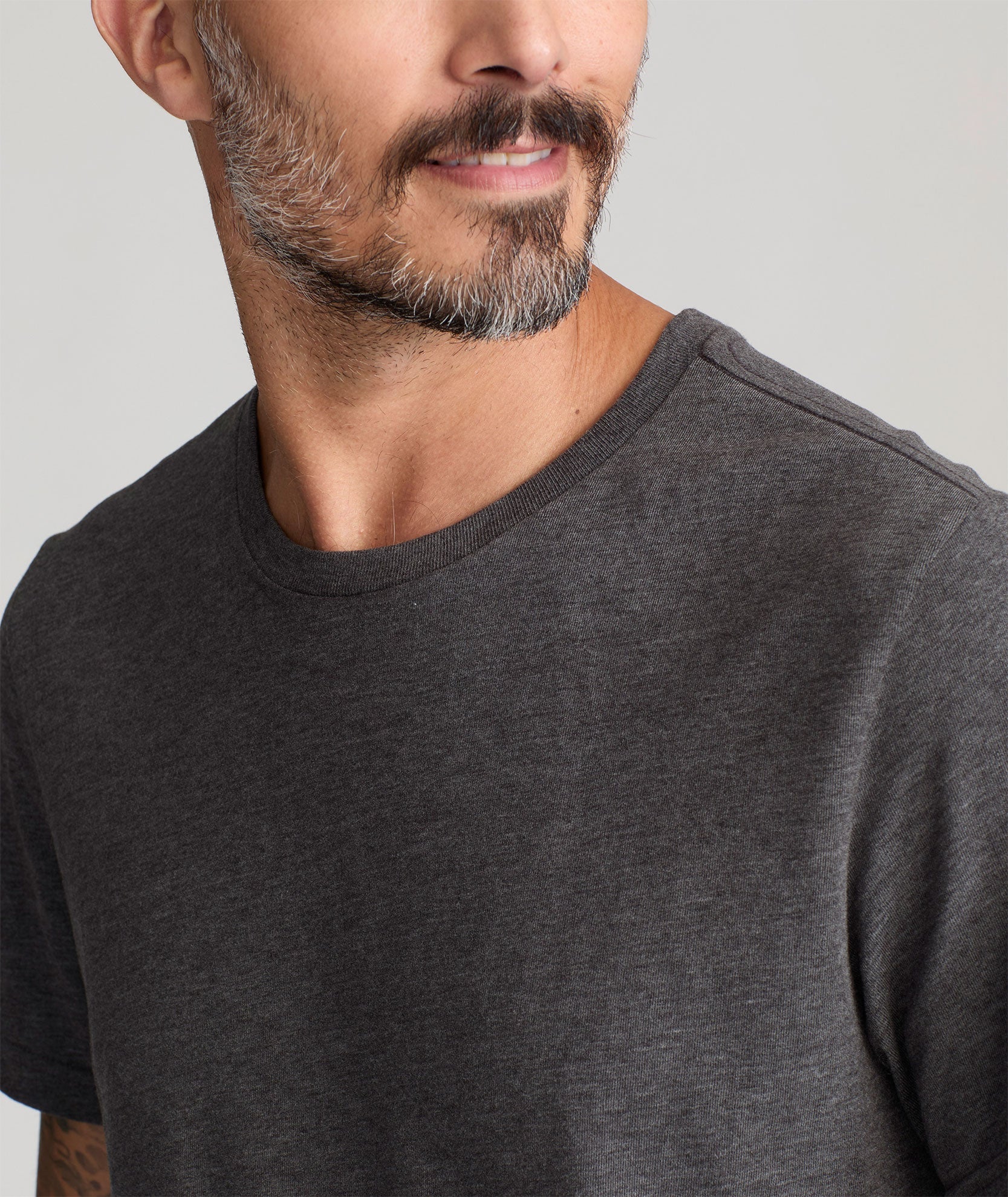 UNTUCKit Ultrasoft Tee Charcoal