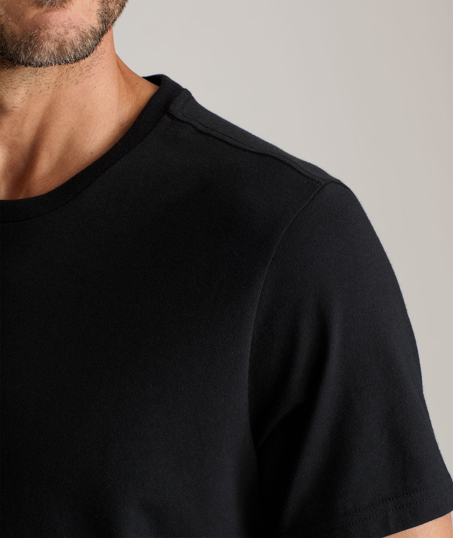 UNTUCKit Ultrasoft Tee Black