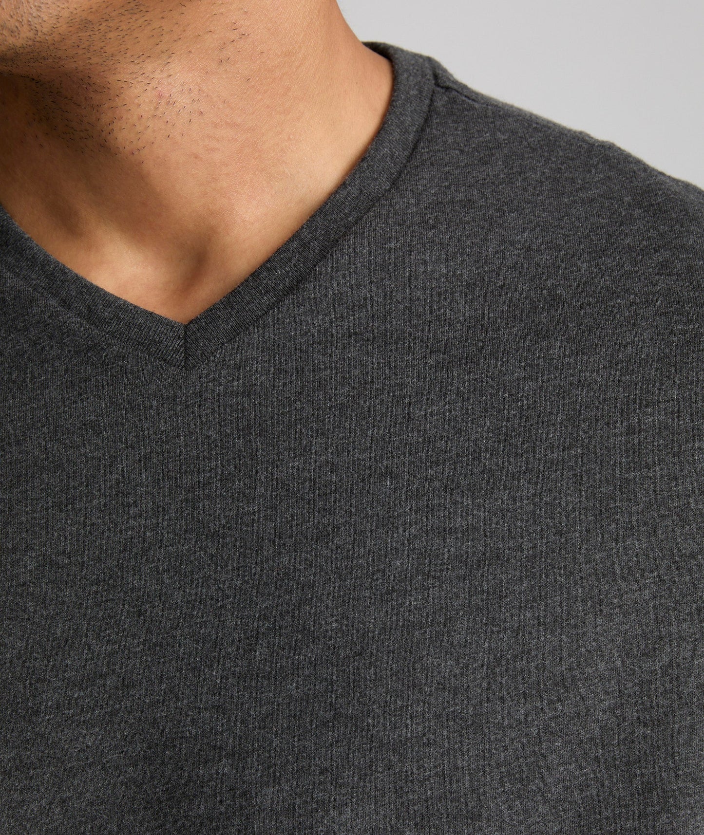 UNTUCKit Ultrasoft V-Neck Tee Charcoal