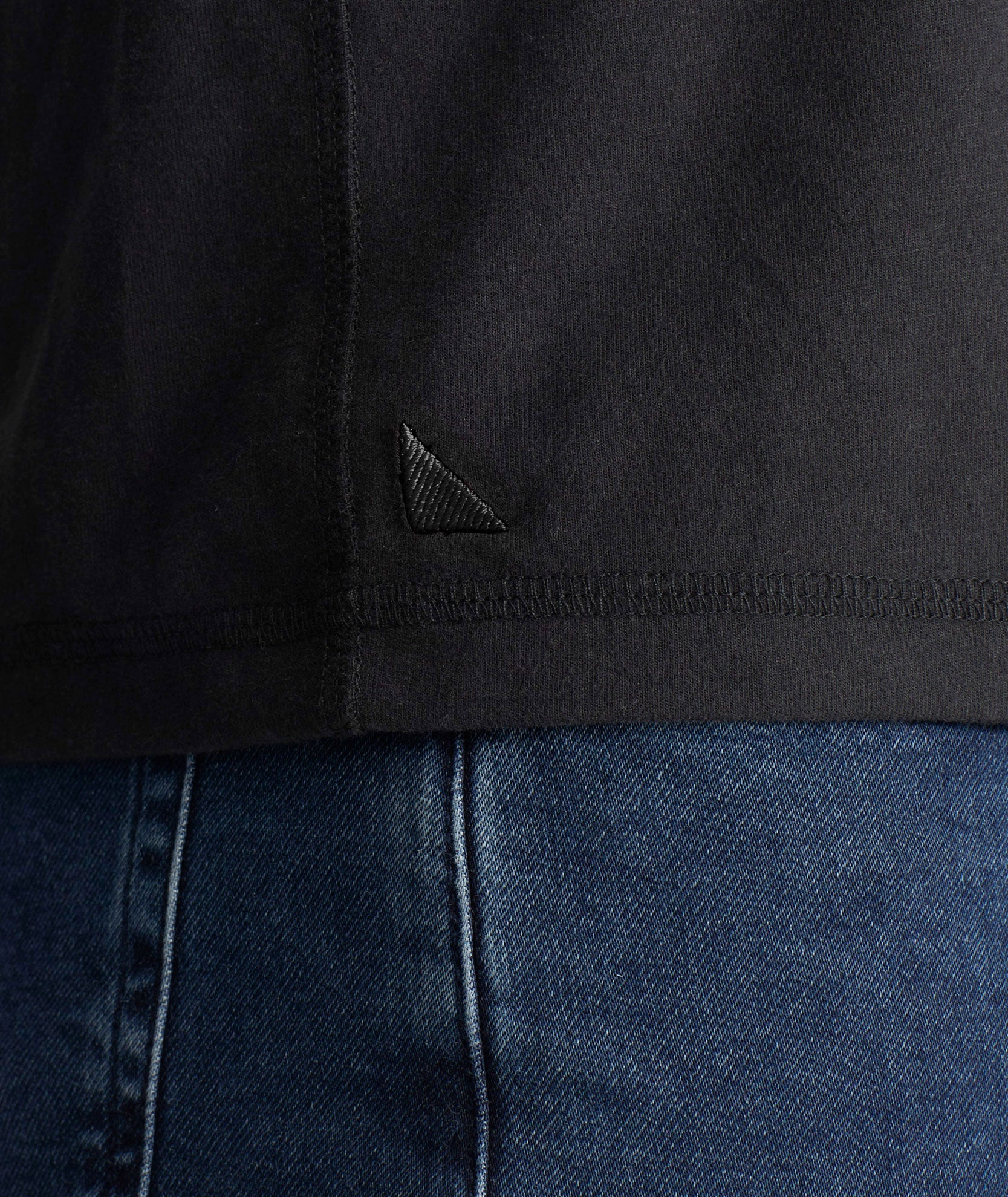 UNTUCKit Ultrasoft Henley Black