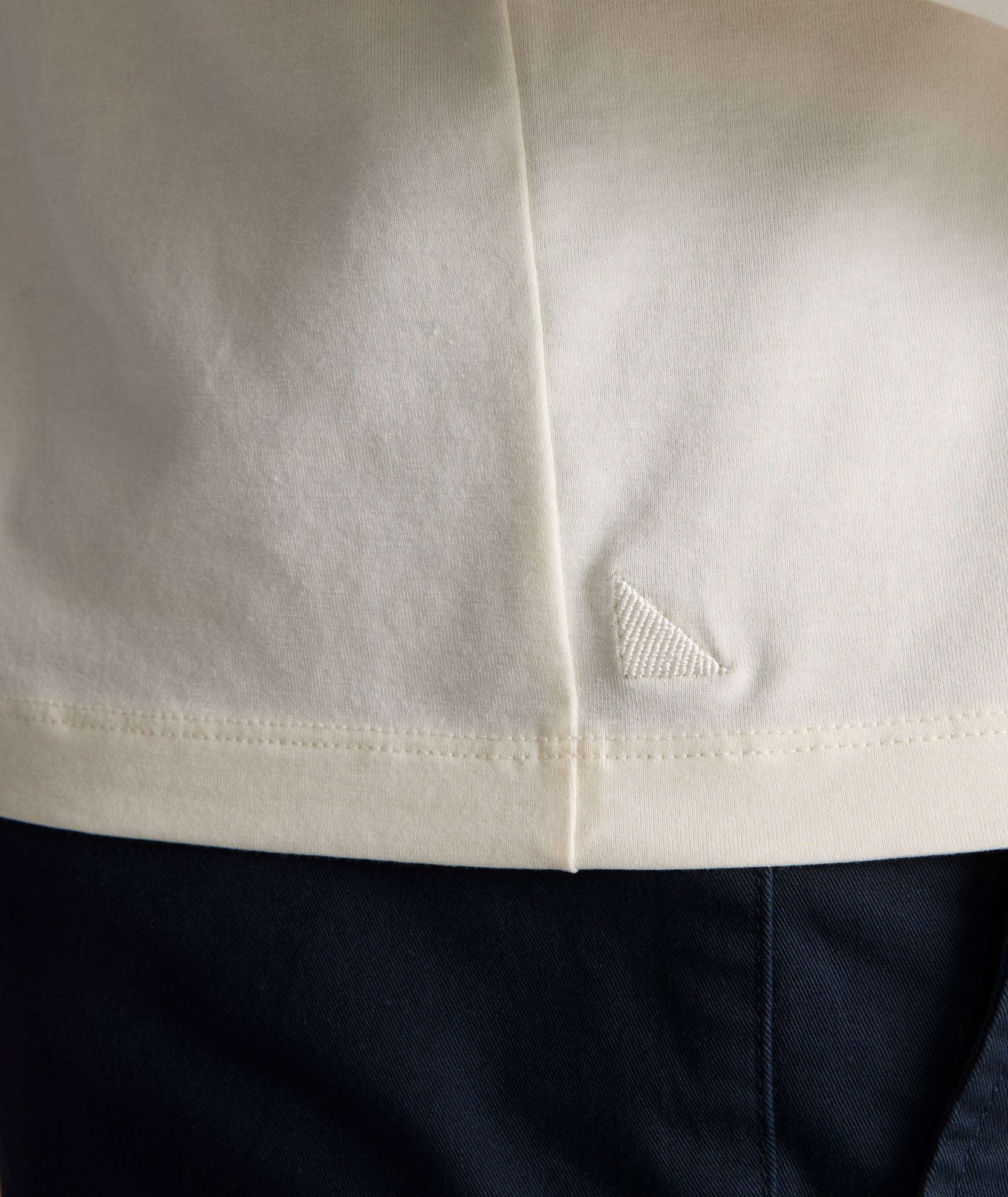 UNTUCKit EcoSoft™ Henley Ecru