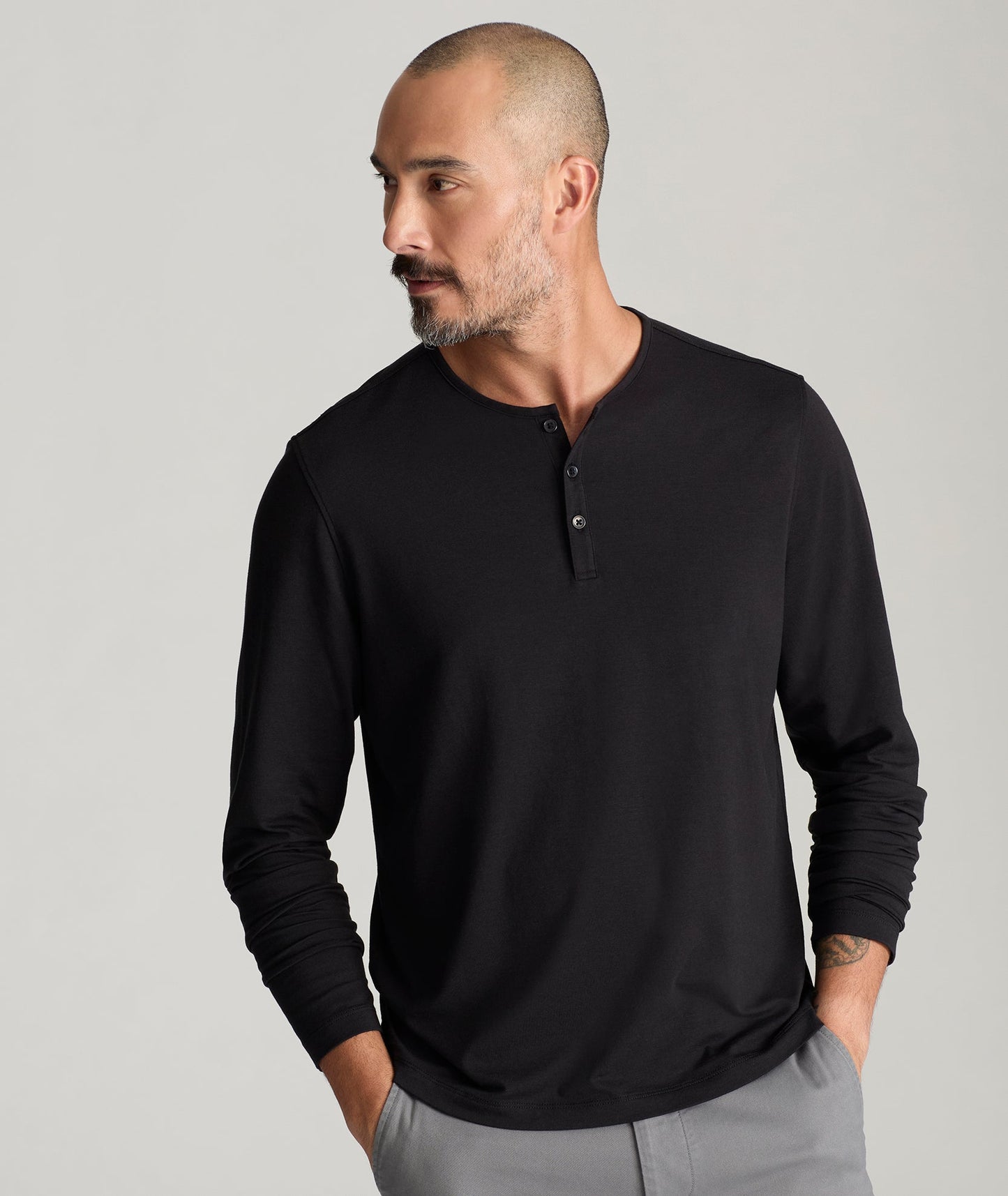 UNTUCKit EcoSoft™ Henley Black