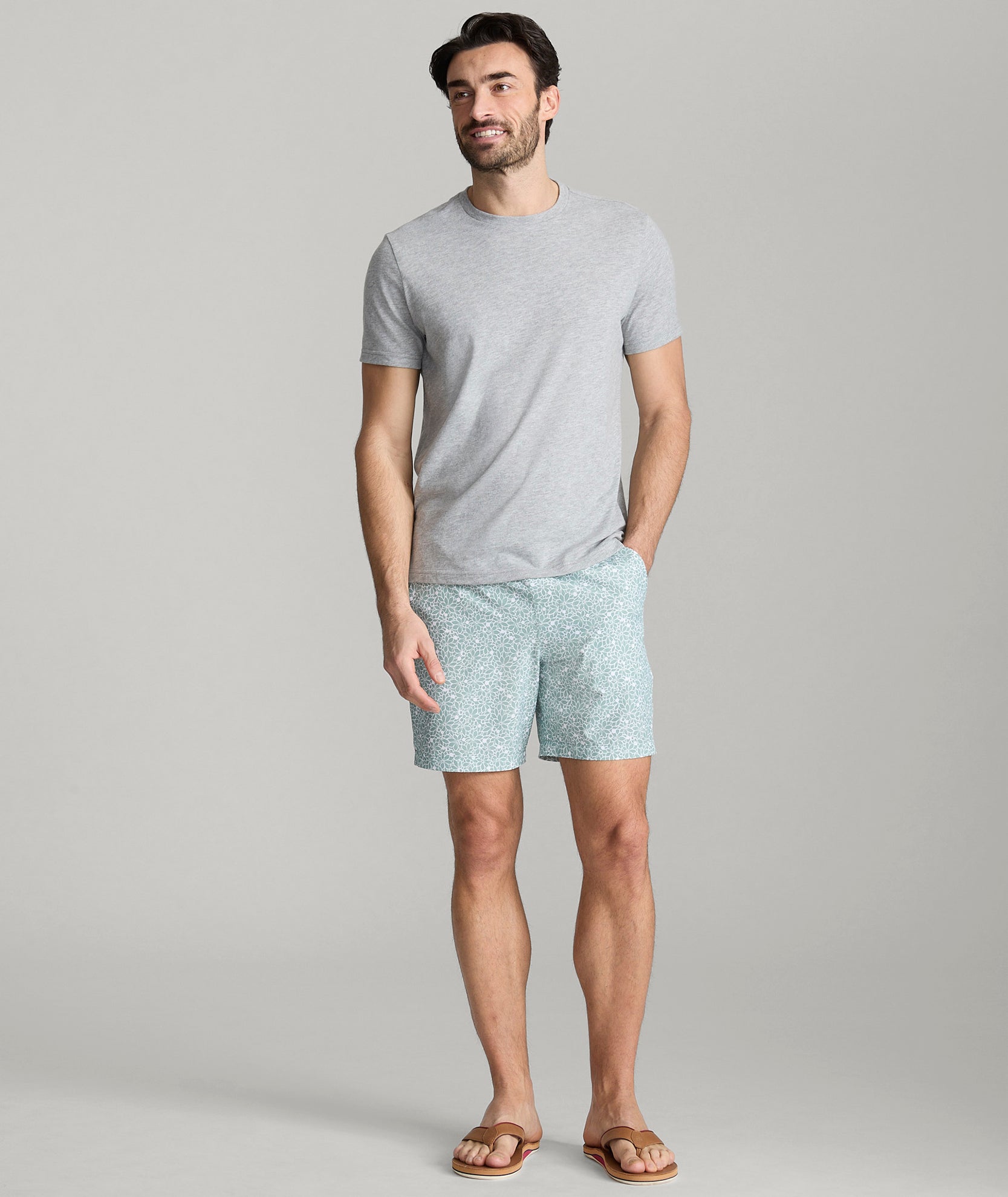 UNTUCKit Beyond Shorts Light Green Floral