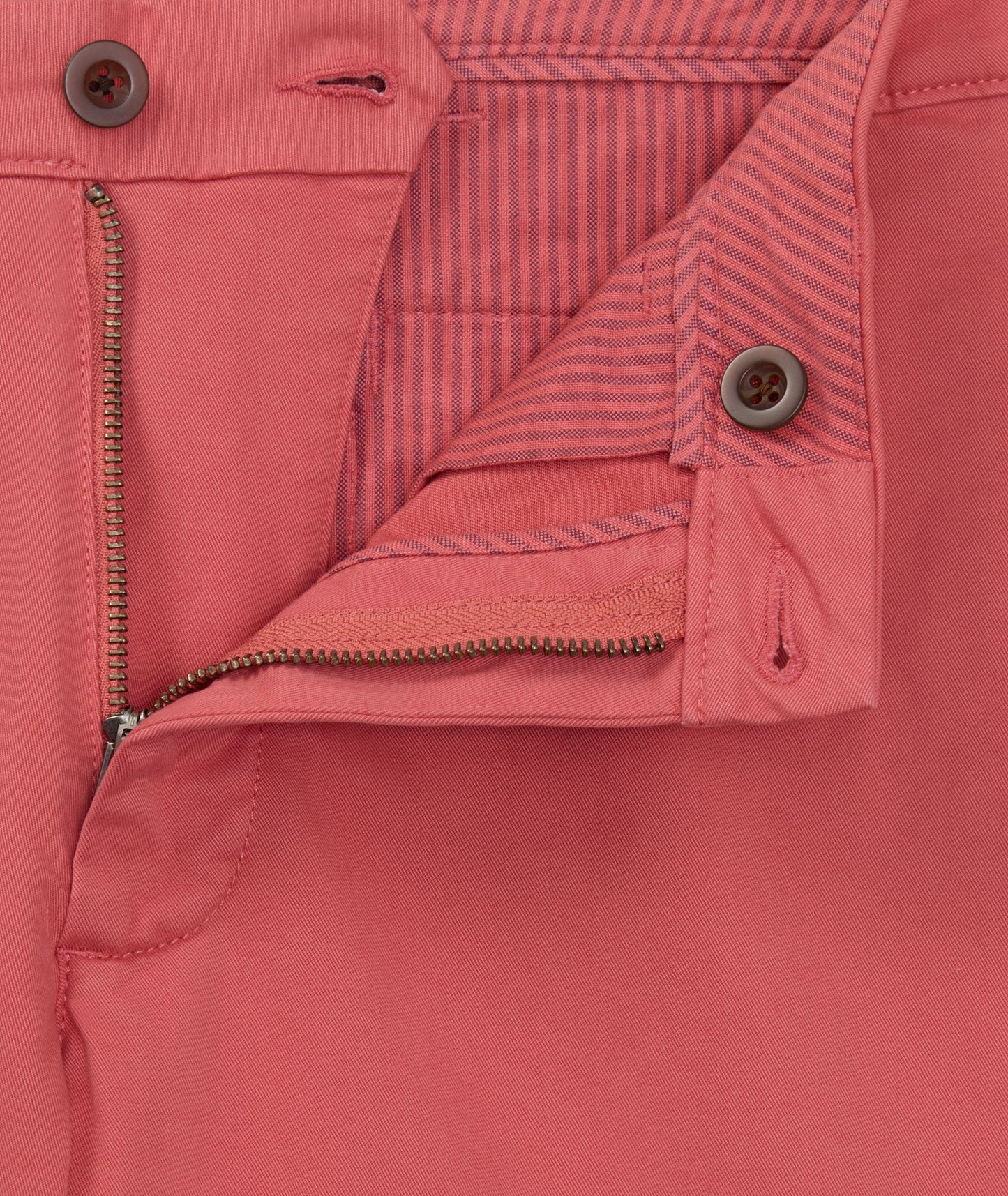 UNTUCKit 9" Stretch Chino Shorts Garment Dyed Red
