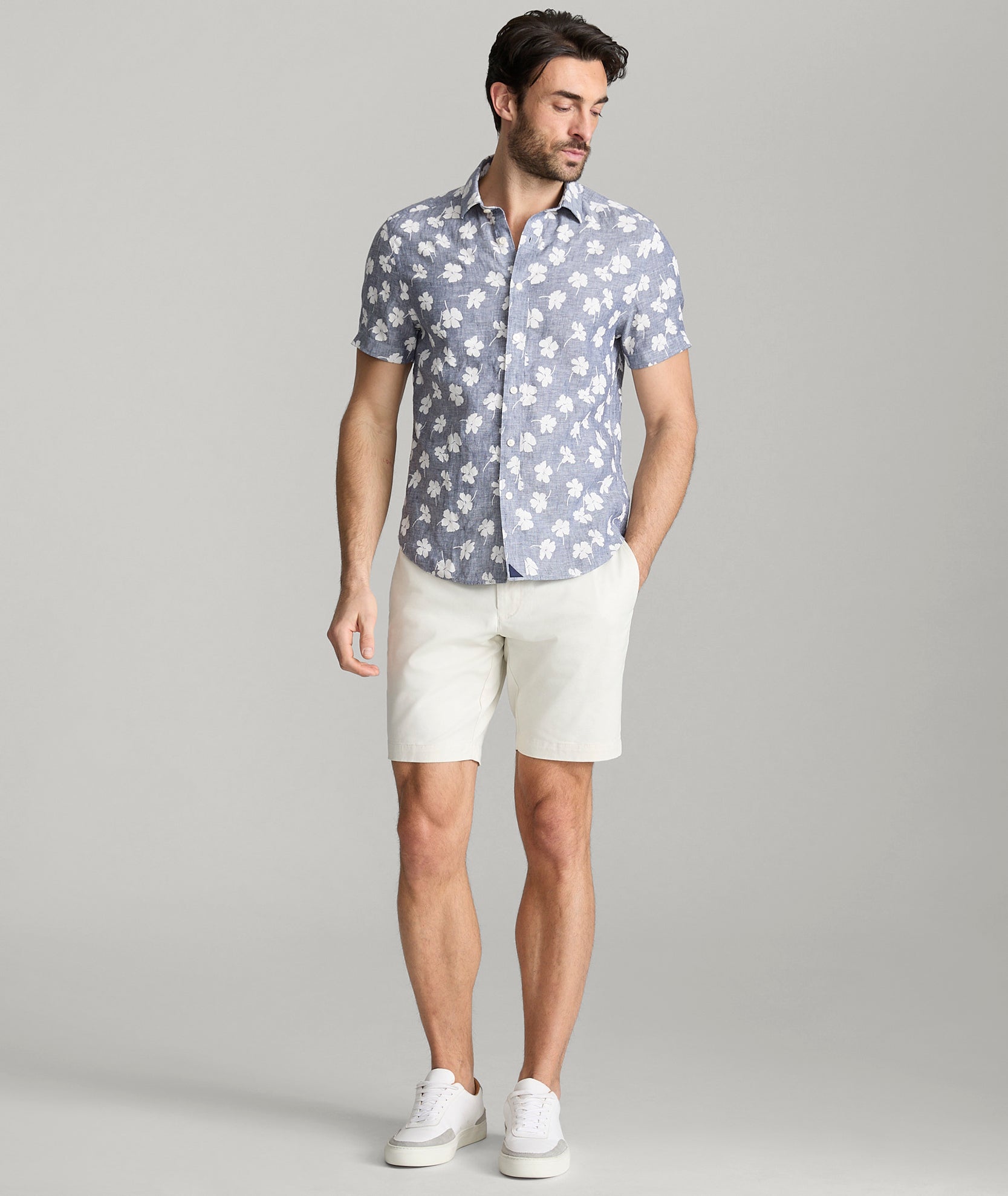UNTUCKit 9" Stretch Chino Shorts Stone