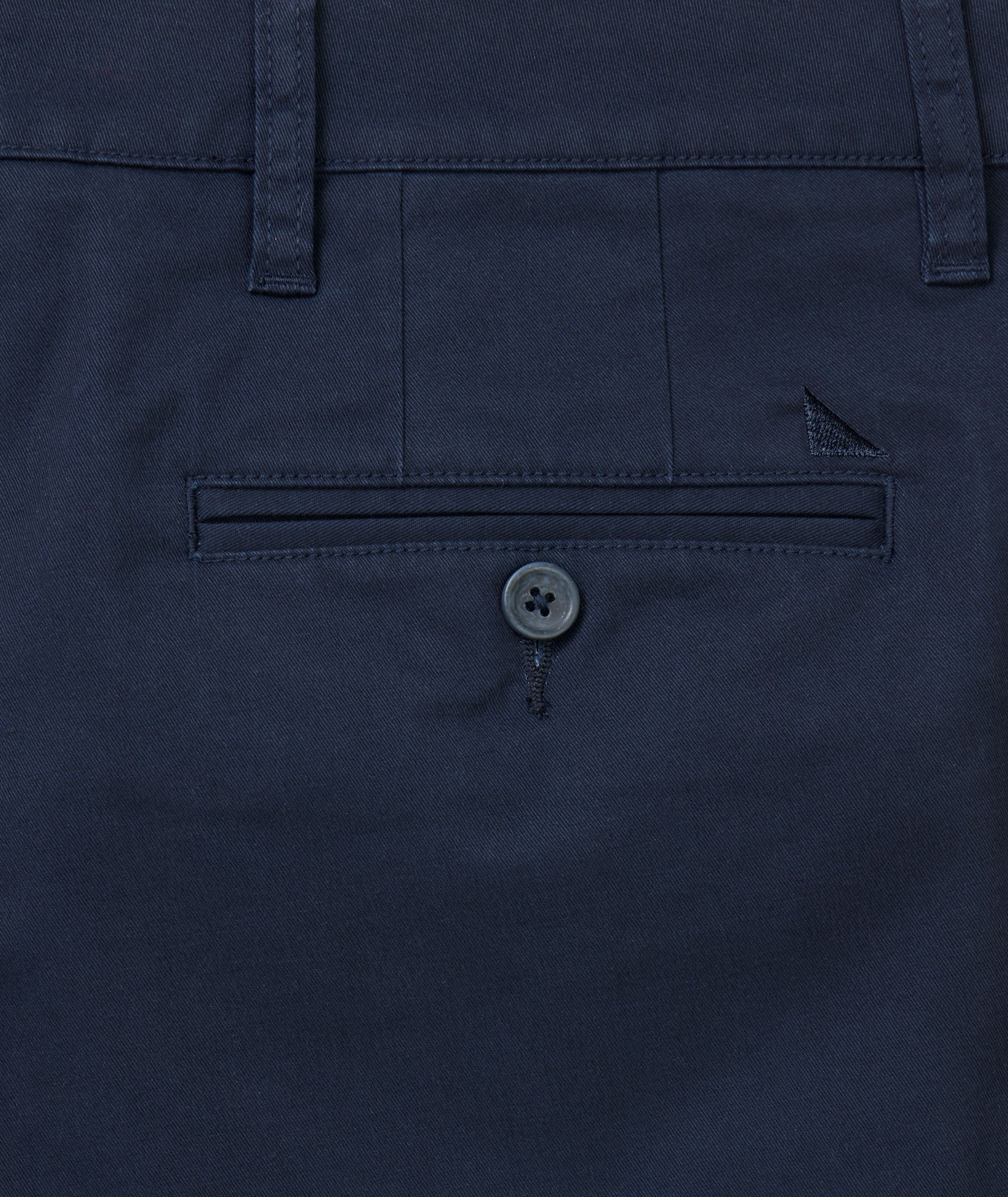 UNTUCKit 9" Stretch Chino Shorts Navy