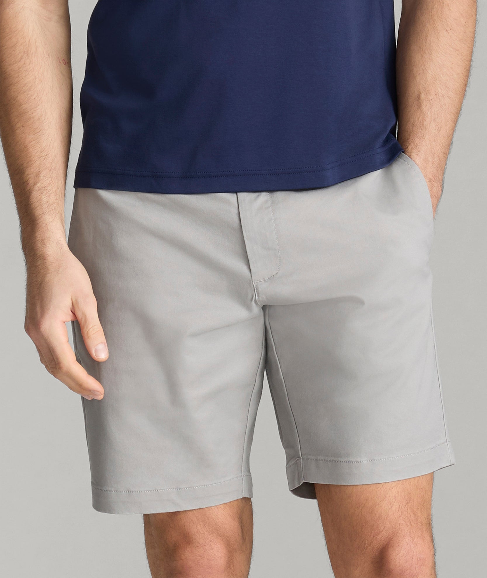 UNTUCKit 9" Stretch Chino Shorts Gray