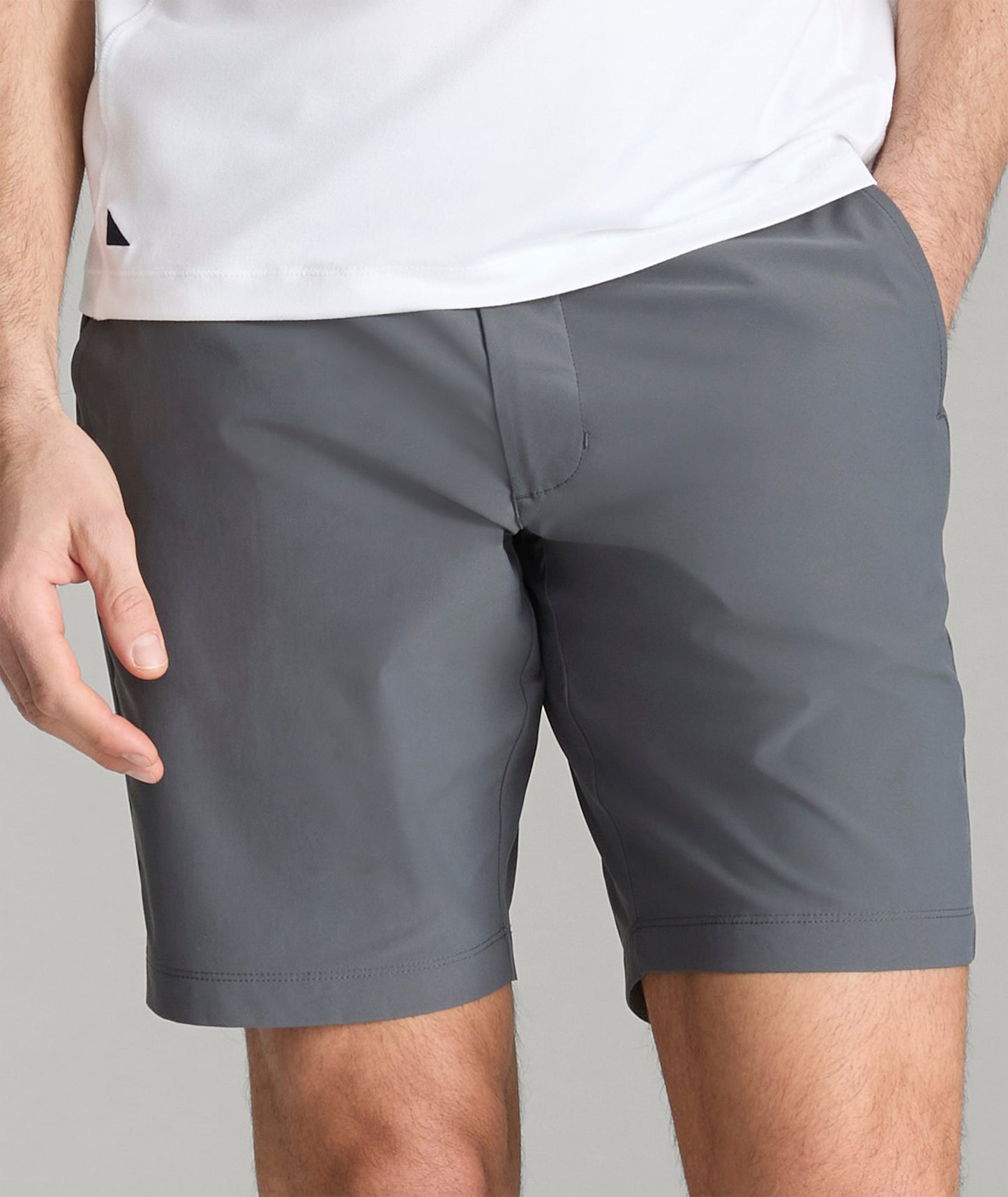 UNTUCKit 9" Traveler Tech Shorts Dark Gray
