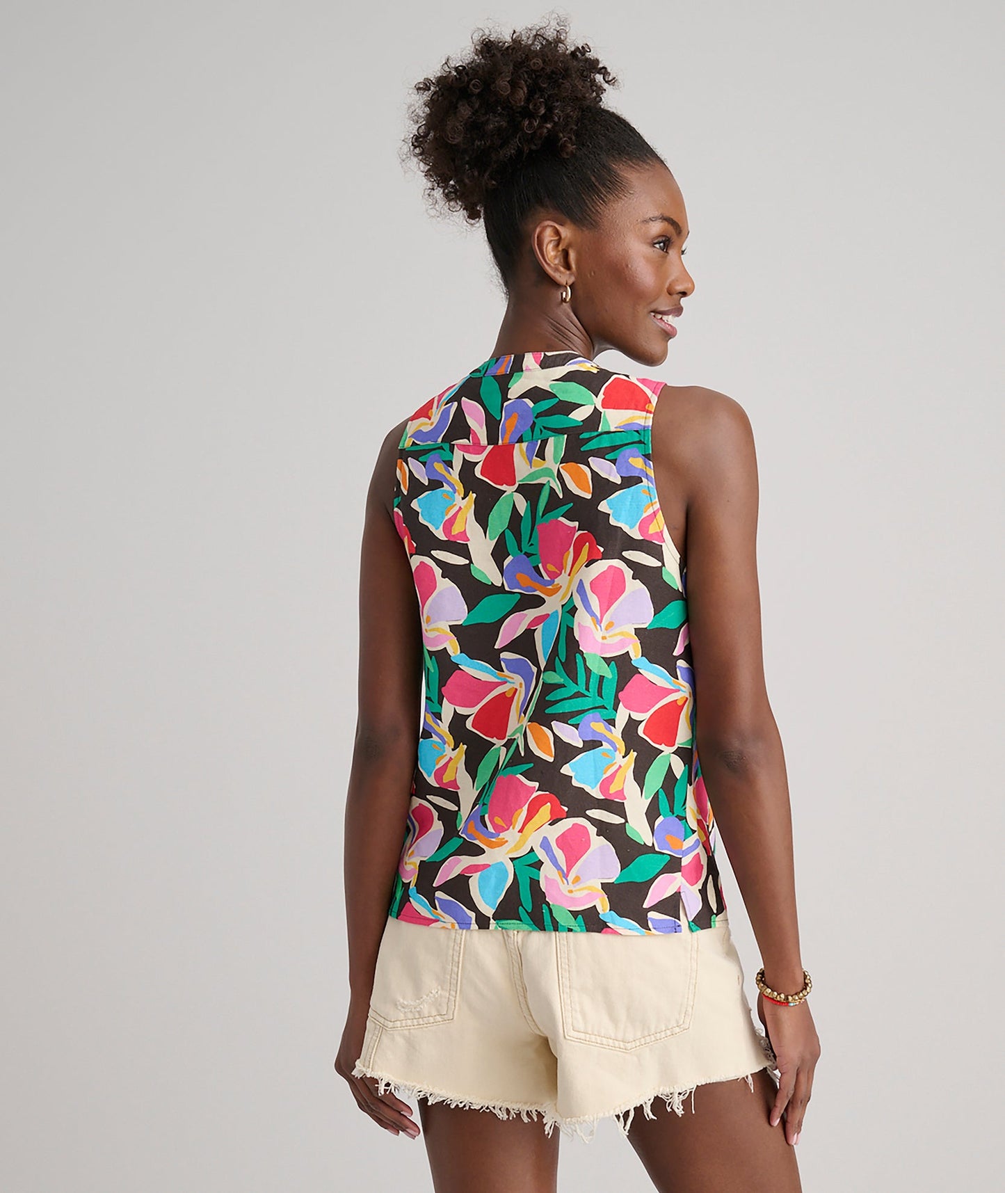 UNTUCKit Linen Blend Frida Shirt Black Jungle Print